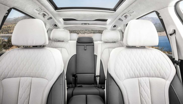 Alpina XB7 2022: la nuova BMW X7 diventa ancora più elegante - Foto 15 di 16