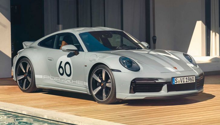Porsche 911 Sport Classic: con 550 CV la Turbo S passa al cambio manuale - Foto 4 di 18