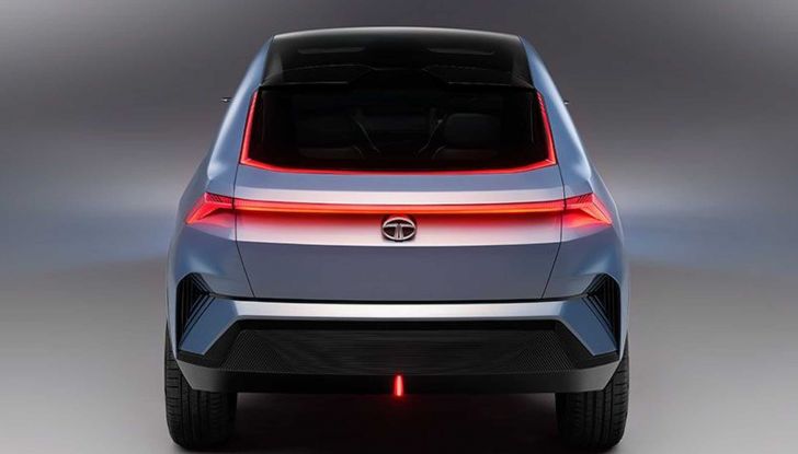 Tata Curvv: il SUV prototipo elettrico arriva entro il 2024 - Foto 5 di 6