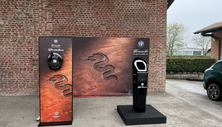 Alfa Romeo Tonale: ordini aperti per il diesel da 130 cavalli, prezzi da 35.500 Euro - Foto 11 di 47