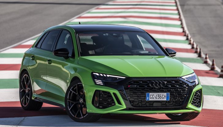 [VIDEO] Audi RS3 Sportback, prova in pista al Mugello: con l’RS Torque Splitter va anche di traverso! - Foto 7 di 28