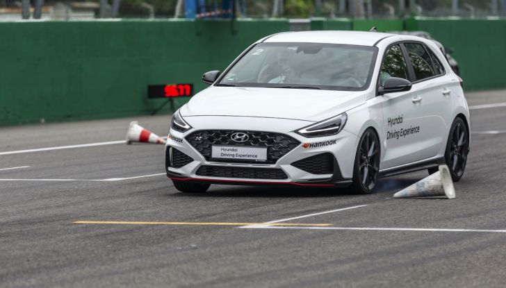 [VIDEO] Hyundai Driving Experience, tutto quello che dovete sapere sui corsi di guida in pista con la gamma N - Foto 26 di 44