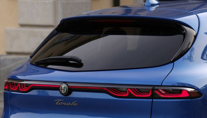 Alfa Romeo Tonale: ordini aperti per il diesel da 130 cavalli, prezzi da 35.500 Euro - Foto 41 di 47