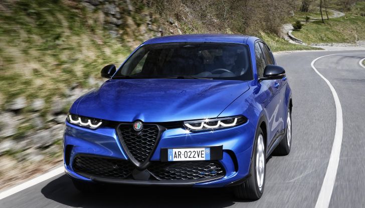 Alfa Romeo Tonale: ordini aperti per il diesel da 130 cavalli, prezzi da 35.500 Euro - Foto 15 di 47