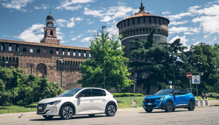 Hertz punta sulle auto elettriche e amplia la propria gamma da noleggio - Foto 5 di 9