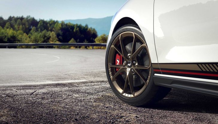 Hyundai i30 N Drive-N: la Limited Edition è prodotta in soli 800 esemplari - Foto 12 di 16
