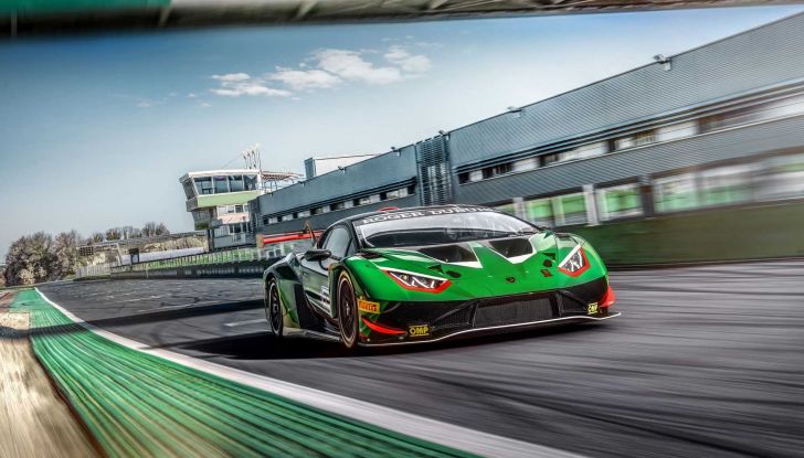 Lamborghini Huracàn GT3 EVO2: la terza generazione per i piloti del futuro - Foto 5 di 21