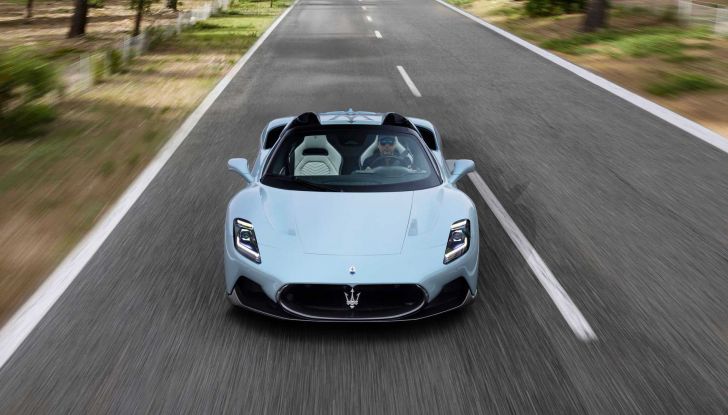 Mille Miglia 2023: presente al via anche una Maserati MC20 a guida autonoma - Foto 6 di 16