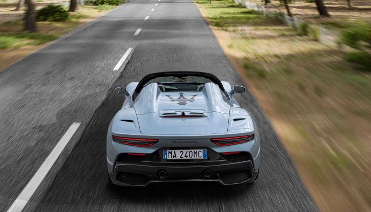 Mille Miglia 2023: presente al via anche una Maserati MC20 a guida autonoma - Foto 7 di 16