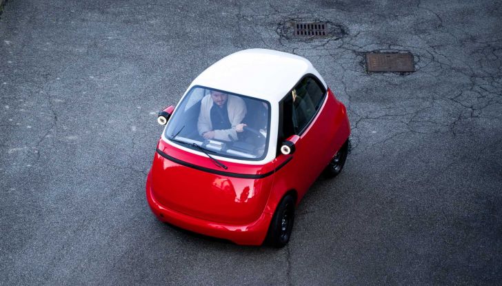 Microlino, versioni, motori e prezzi del quadriciclo leggero elettrico - Foto 6 di 10