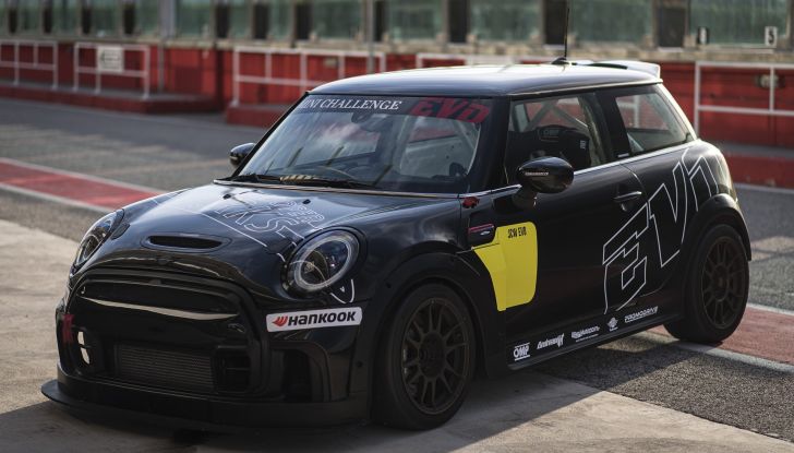 Mini Challenge 2022: tutto pronto per l’11° edizione con la categoria EVO - Foto 12 di 18