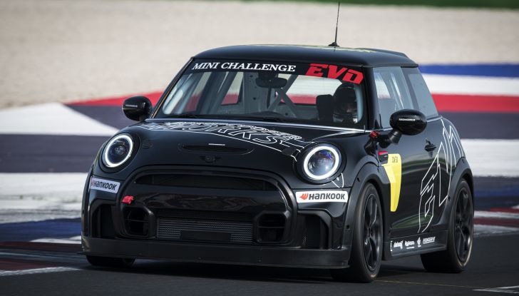 Mini Challenge 2022: tutto pronto per l’11° edizione con la categoria EVO - Foto 3 di 18