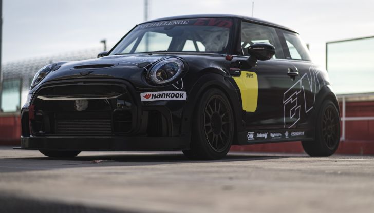 Mini Challenge 2022: tutto pronto per l’11° edizione con la categoria EVO - Foto 11 di 18