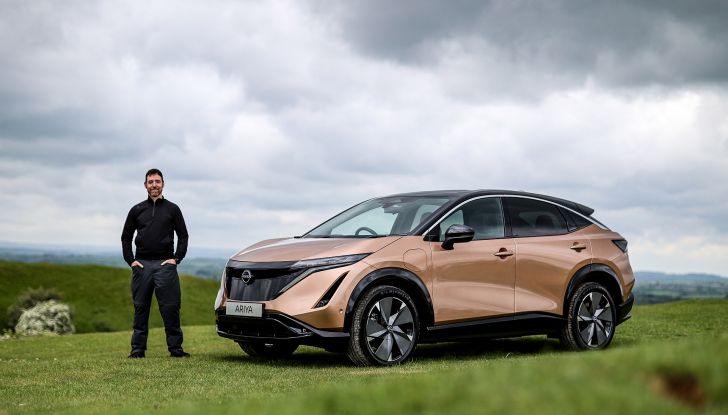 Nissan Ariya lancia la sfida: viaggerà dal Polo Nord al Polo Sud! - Foto 5 di 8