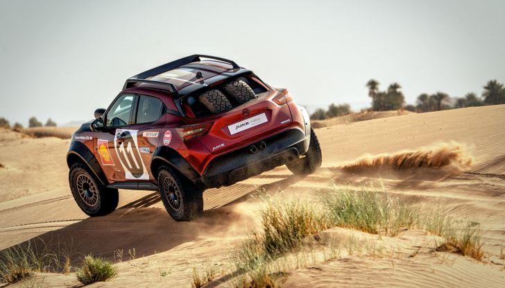 Nissan Juke Hybrid: il prototipo Rally Tribute a tutta velocità nel deserto! - Foto 5 di 14
