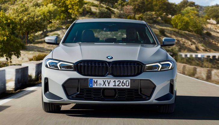 Nuova BMW Serie 3 2022: il restyling è ancora più raffinato e tecnologico -  Infomotori