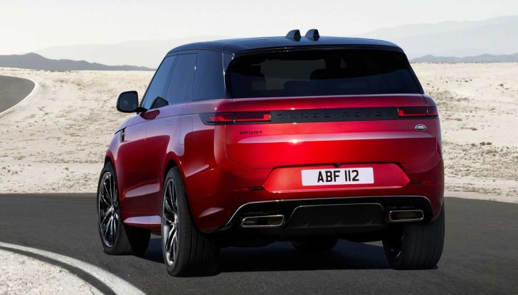 Range Rover Sport 2022: la terza generazione del SUV sportivo si rifà il look - Foto 4 di 14