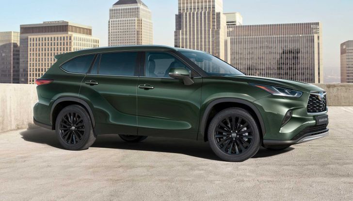 Toyota Highlander: il MY2023 è ancora più moderno e tecnologico - Foto 2 di 12