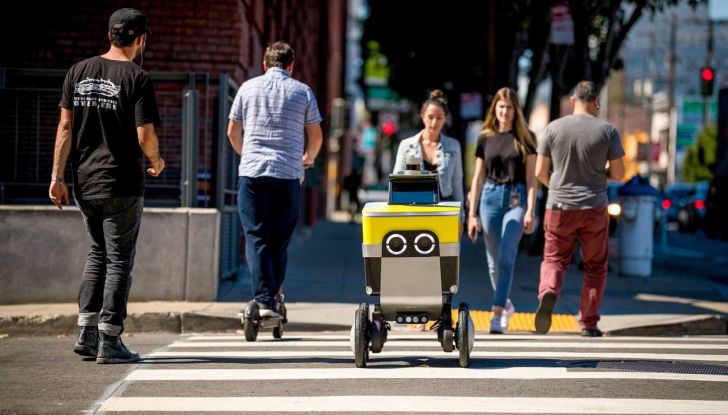 Uber Eats: il cibo a domicilio lo porta un robot! - Foto 2 di 8