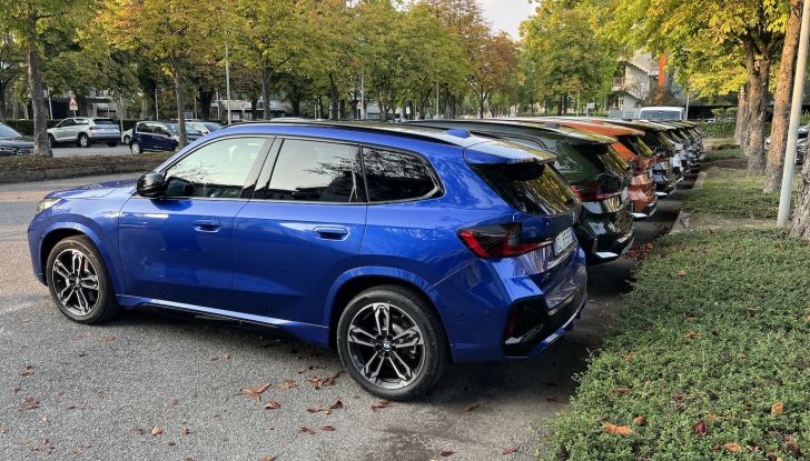 BMW X1 2020 prova su strada: quando l'ibrido è fatto bene - DriveK