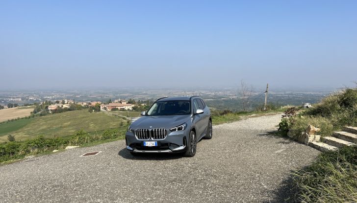 BMW iX1: il crossover tedesco si aggiorna… e diventa elettrico! - Foto 14 di 27