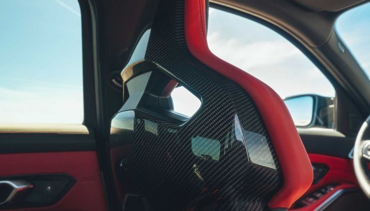 BMW M3 Competition Touring: la station-wagon tedesca diventa “da sparo”! - Foto 16 di 17