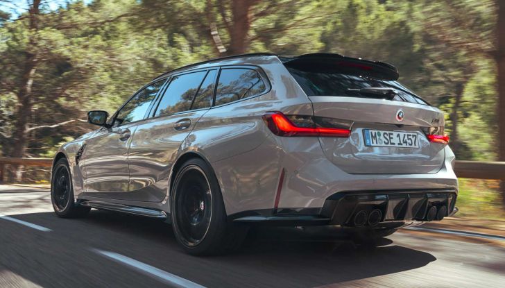 BMW M3 Competition Touring: la station-wagon tedesca diventa “da sparo”! - Foto 4 di 17