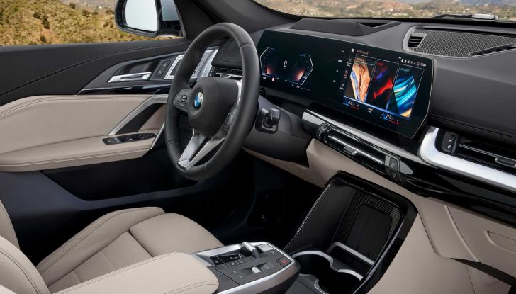 BMW iX1: il crossover tedesco si aggiorna… e diventa elettrico! - Foto 21 di 27