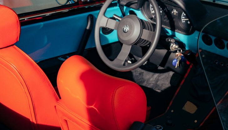 Alfa Romeo Spider Duetto e Vespa 50 Special-e: le due nuove icone di Garage Italia - Foto 17 di 19