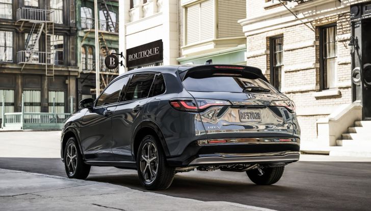 Honda ZR-V: la versione Full Hybrid e:HEV arriva in Italia nel 2023 - Foto 3 di 12