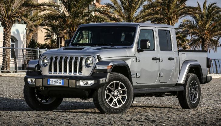 Jeep Gladiator: il 4×4 americano è l’ideale per partire all’avventura - Foto 3 di 9