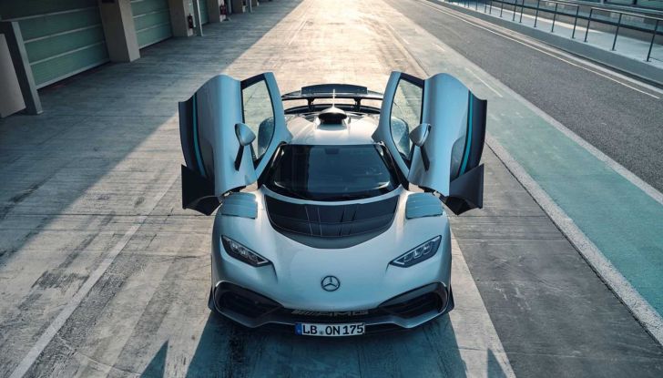 Mercedes-AMG One: la Formula 1 stradale è una supercar da oltre 1.000 cavalli! - Foto 12 di 19
