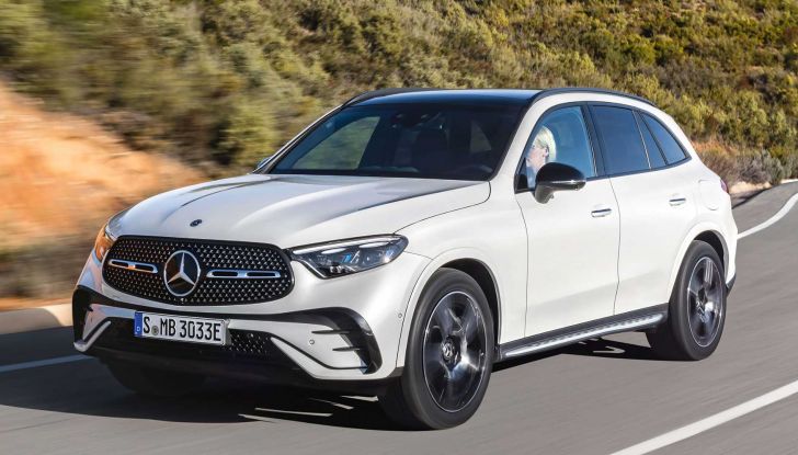 Nuova Mercedes GLC: la seconda generazione è solo ibrida, anche plug-in - Foto 4 di 23