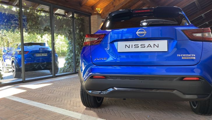 Nissan Juke Hybrid 2022: la prova su strada del nuovo crossover elettrificato - Foto 7 di 29