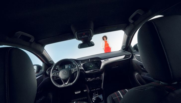 Opel Corsa 40 Years: ecco la serie speciale che festeggia i suoi 40 anni - Foto 13 di 15