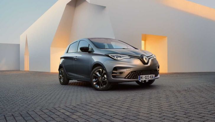 Renault Zoe Model Year 2022: allestimenti, dati tecnici e prezzi - Foto 2 di 9