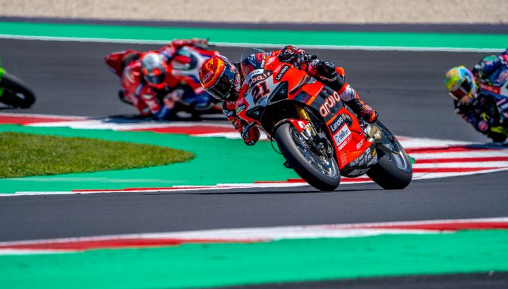 WSBK Misano 2022: Alvaro Bautista vince con la Ducati e fugge nel Mondiale - Foto 17 di 42