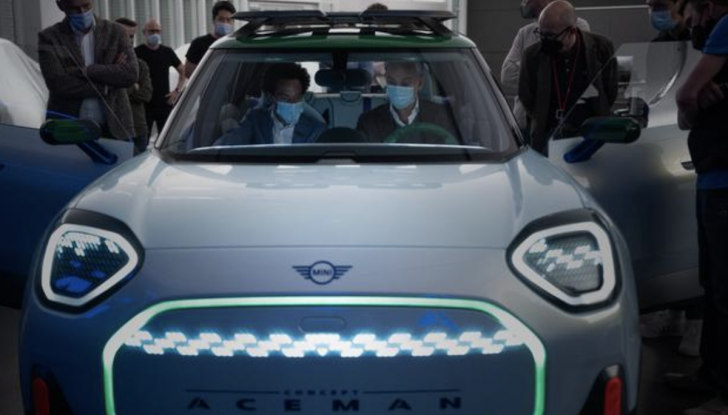 Mini Concept Aceman: il primo crossover 100% elettrico di casa Mini - Foto 6 di 12