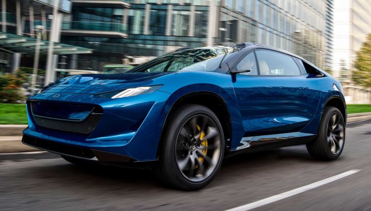 Drako Dragon: il SUV elettrico americano da 2.000 cavalli che sfida Tesla - Foto 3 di 14