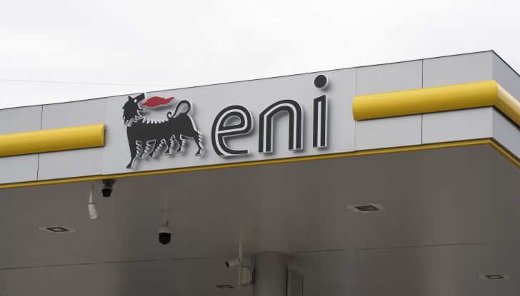 Eni: arrivano i distributori di benzina che parlano in dialetto - Foto 5 di 8