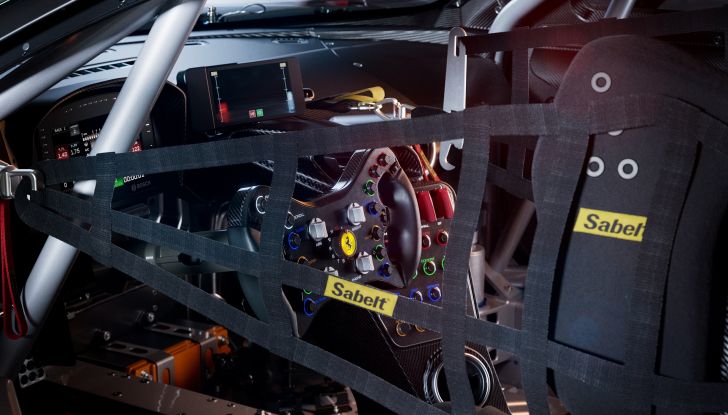 Ferrari 296 GT3: ecco la nuova Rossa per le Competizioni GT! - Foto 7 di 10