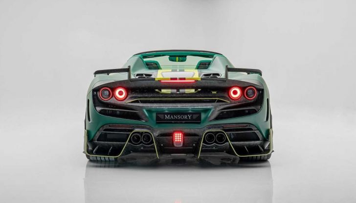 Ferrari F8XX Spider: Mansory toglie il tettuccio alla sua Rossa da 880 cavalli - Foto 6 di 9