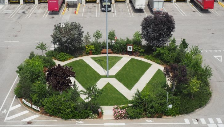 Volkswagen a sostegno dell’ambiente con la Oxygen Area di Verona - Foto 1 di 6