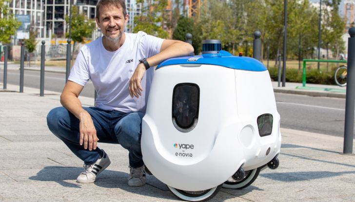 Yape: arriva a Milano il robot-fattorino per le consegne dell’ultimo miglio - Foto 2 di 7