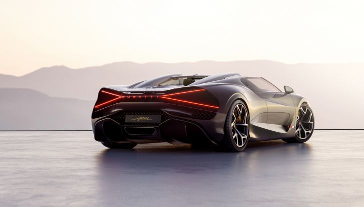 Bugatti W16 Mistral: il canto del cigno del sedici cilindri da 1.600 CV - Foto 9 di 22