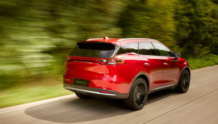 BYD: 5 milioni di veicoli a nuova energia prodotti fino ad oggi - Foto 10 di 26