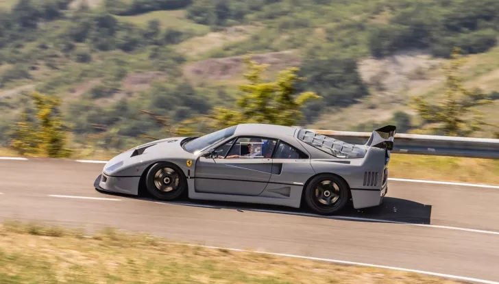 Ferrari F40: all’asta la versione Competizione da gara da 1.000 cavalli! - Foto 16 di 30