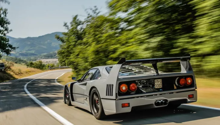 Ferrari F40: all’asta la versione Competizione da gara da 1.000 cavalli! - Foto 20 di 30