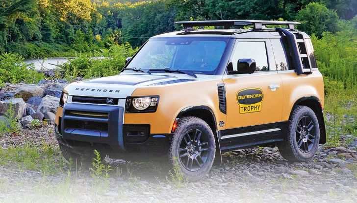 Land Rover ripropone la Defender Trophy Edition - Foto 2 di 4