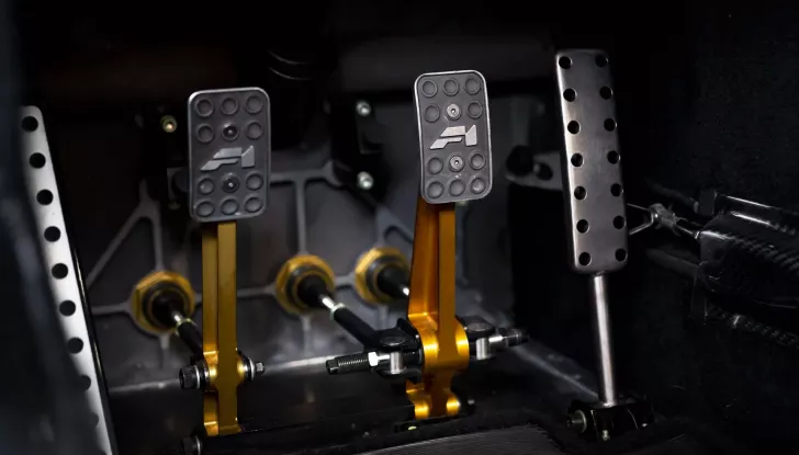 McLaren F1: RM Sotheby’s mette all’asta l’esemplare #59 con High Downforce Kit - Foto 29 di 31